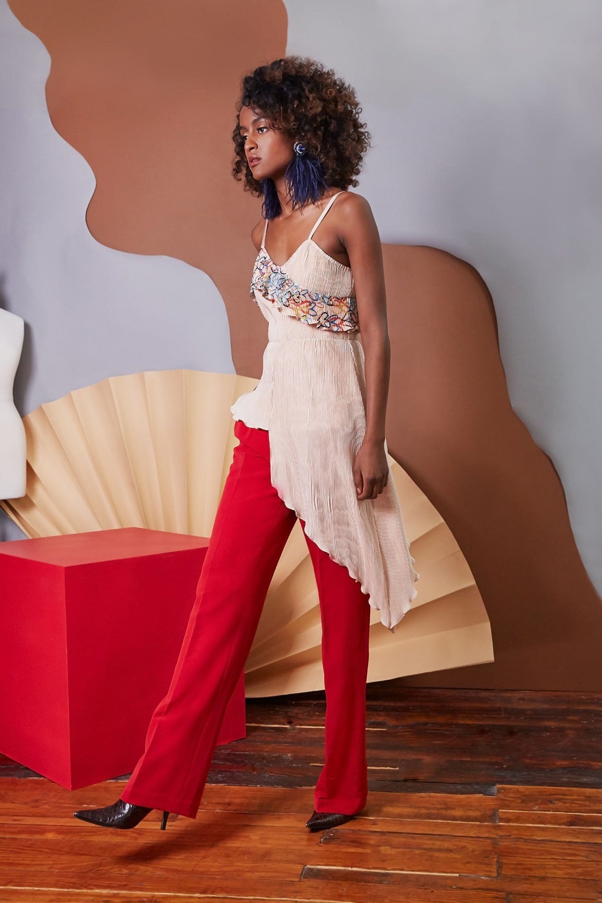 Lavanya Coodly Apparel & Accessories > Clothing > Pants XS / Red Lavanya Coodly Women's Red Crepe Classic Everly Pants
