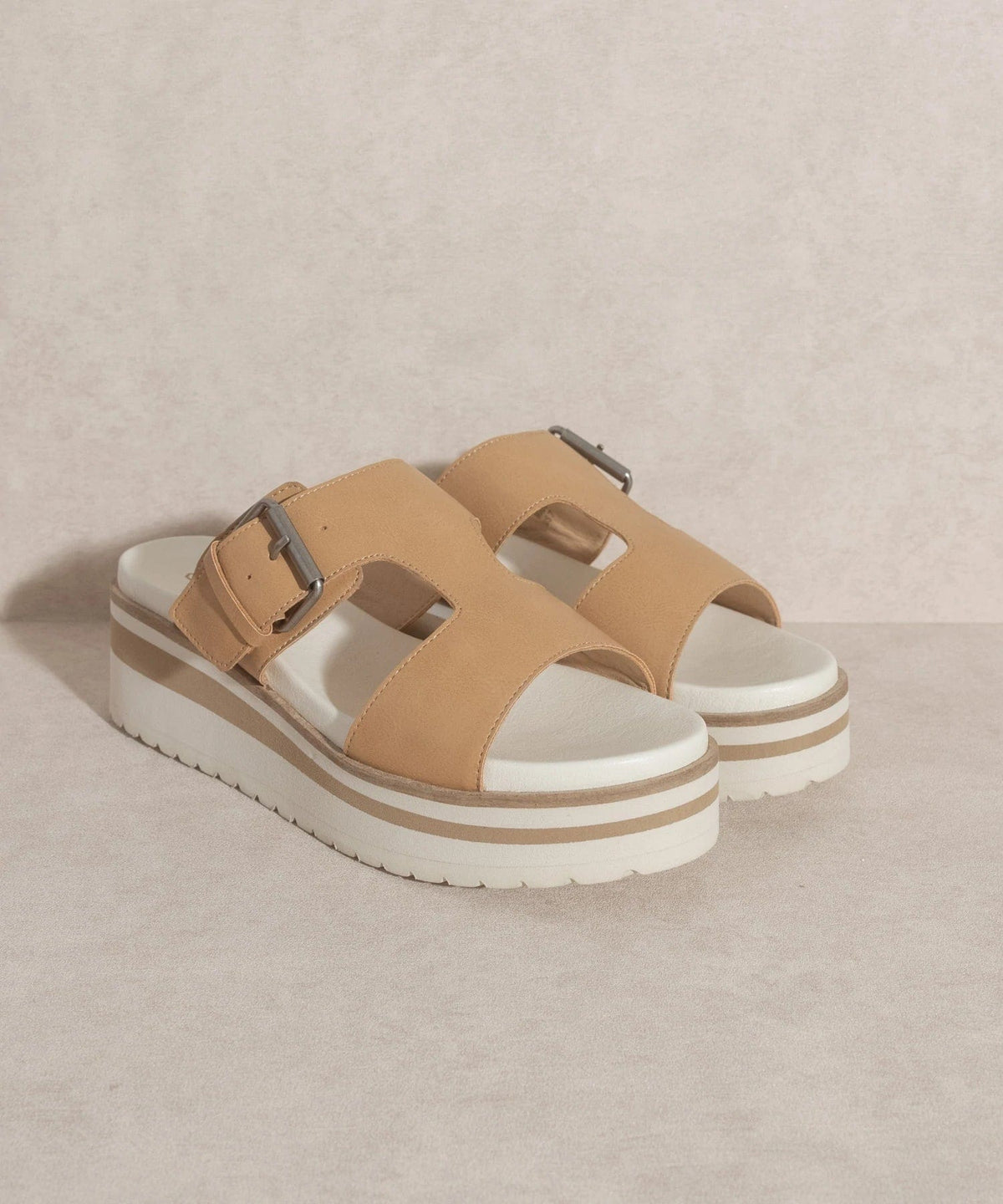 Living Free Beauty Women's Fashion - Women's Shoes - Women's Sandals Ellie Staple Platform Sandal | LFB