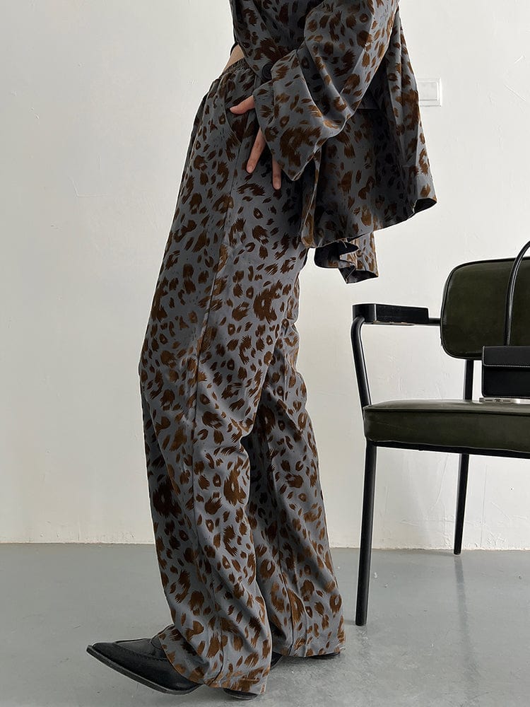marigoldshadows Women's Pants & Trousers Panta Leopard Print Pants