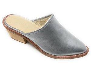 N.Y.L.A. Shoes Foxhill Women's Clogs
