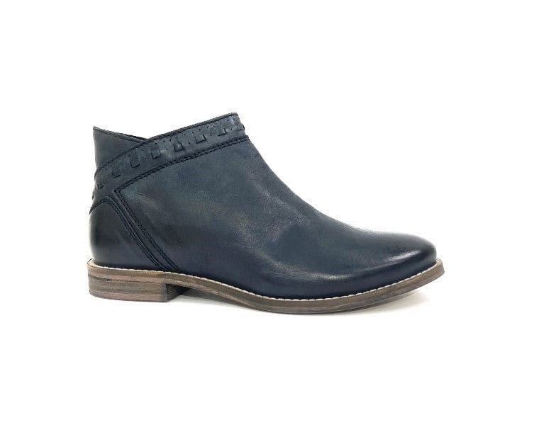 oobash Boot Sarah Black Flat Ankle Boot